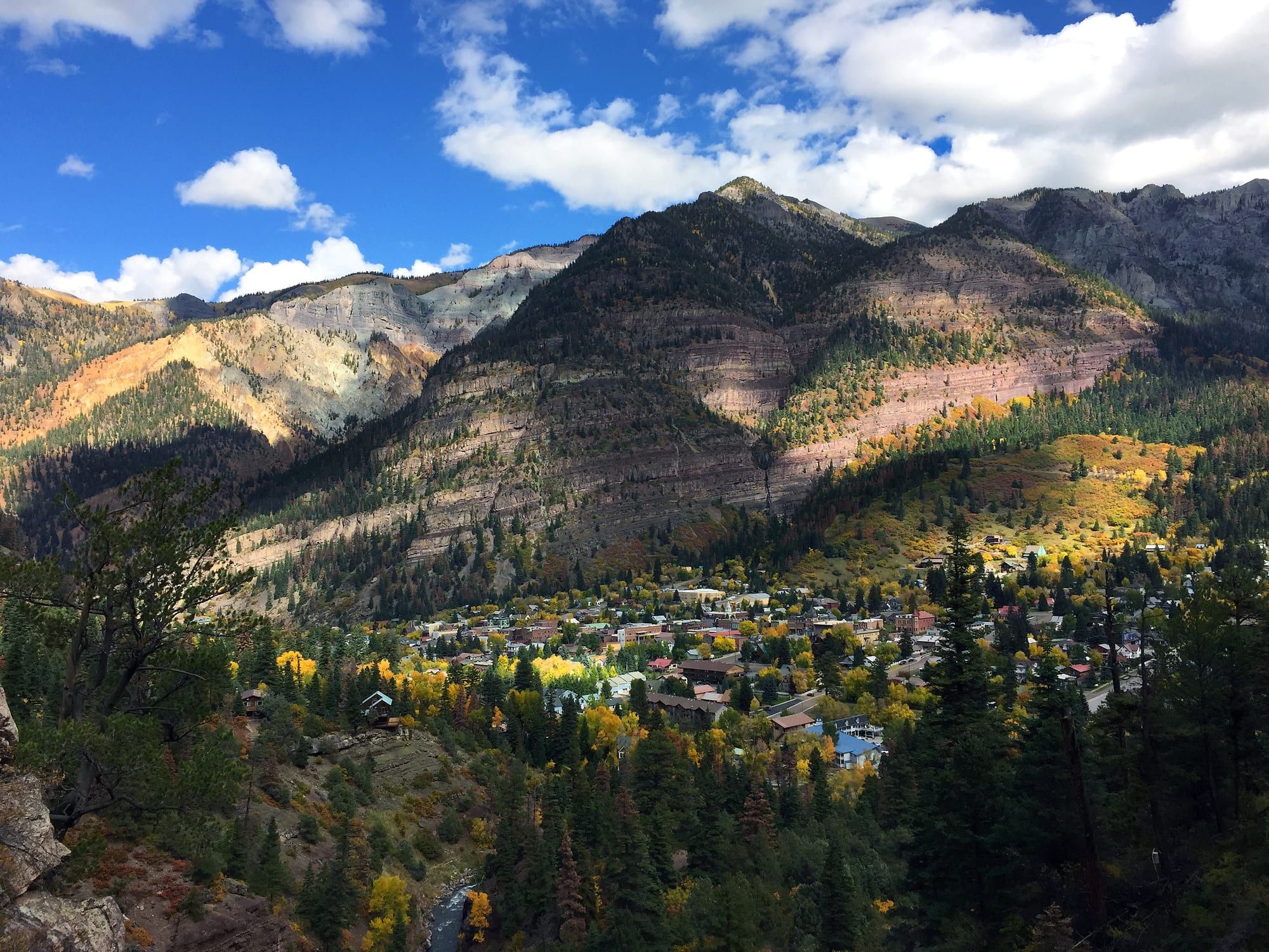 Ouray and the surrounding peaks seen from the Perimeter Trail